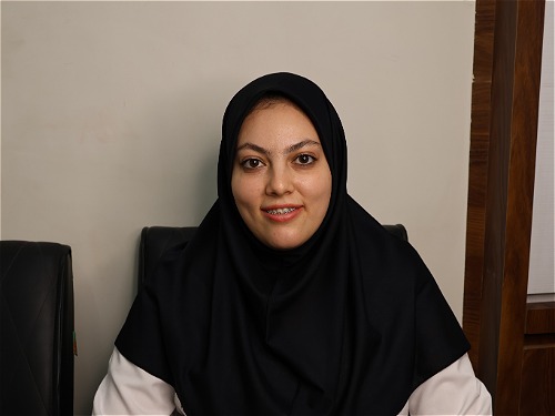 فاطمه محمدی(دستیار دندانپزشک)